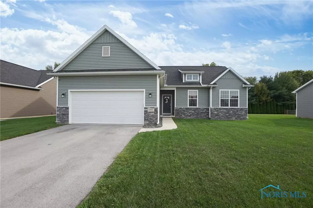 Walbridge, OH 43465,6597 Wesley DR