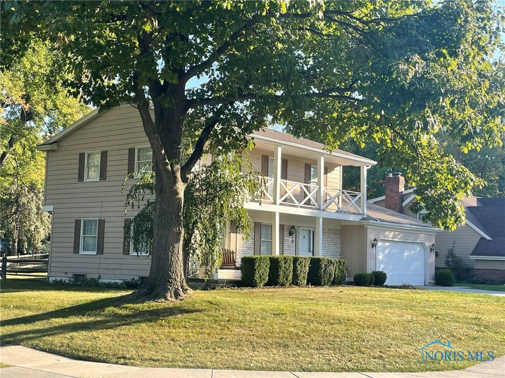 916 Bexley DR, Perrysburg, OH 43551
