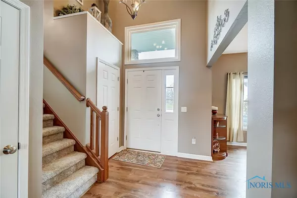 Perrysburg, OH 43551,456 Nora DR