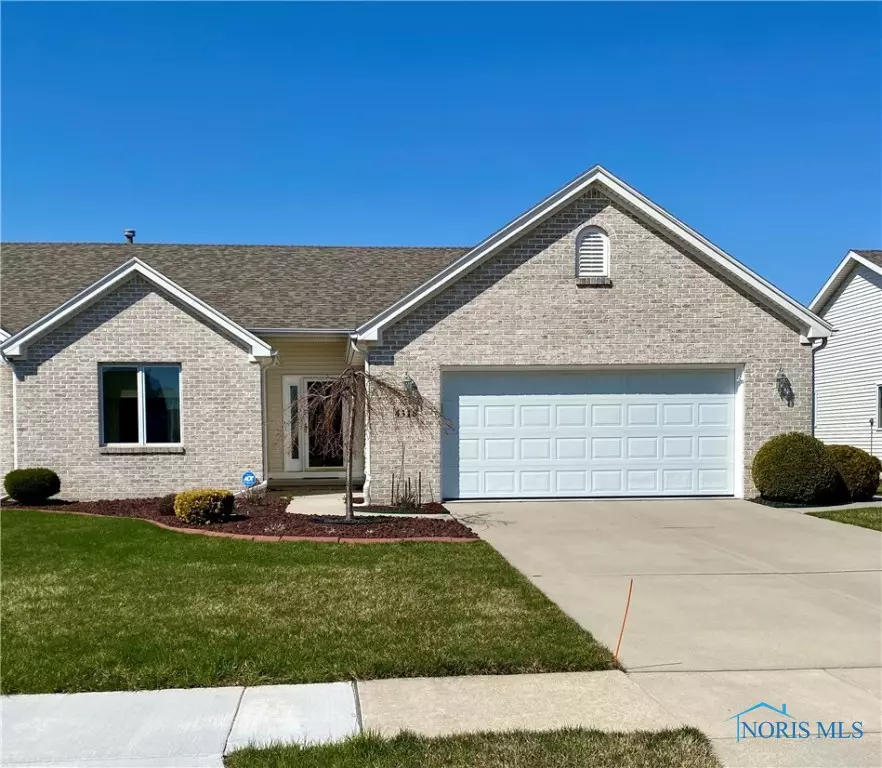 Maumee, OH 43537,4318 Waterbend DR