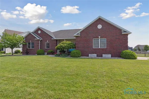 9646 Fieldstone LN, Sylvania, OH 43560