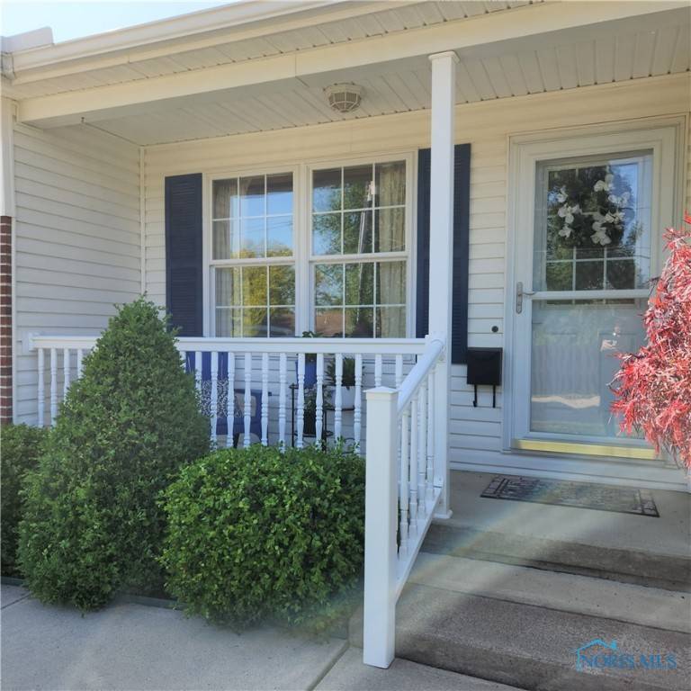 Tiffin, OH 44883,105 E Teakwood CT