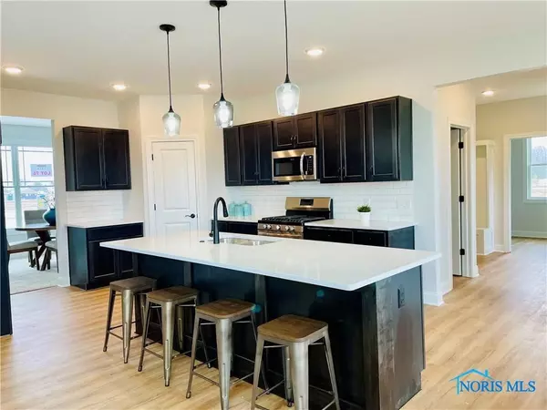 Waterville, OH 43566,1393 Roberts CIR