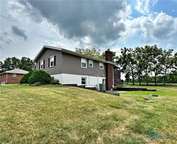 Tiffin, OH 44883,1728 S County Road 15