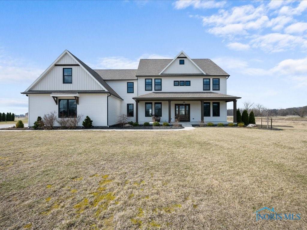 4142 Albon RD, Monclova, OH 43542