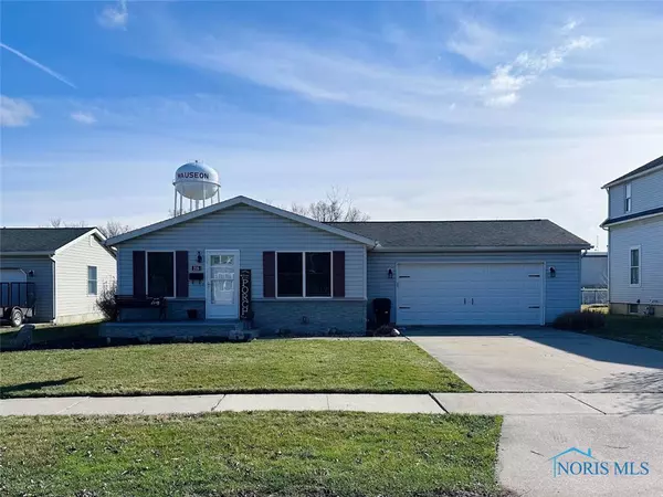 225 W Willow ST, Wauseon, OH 43567