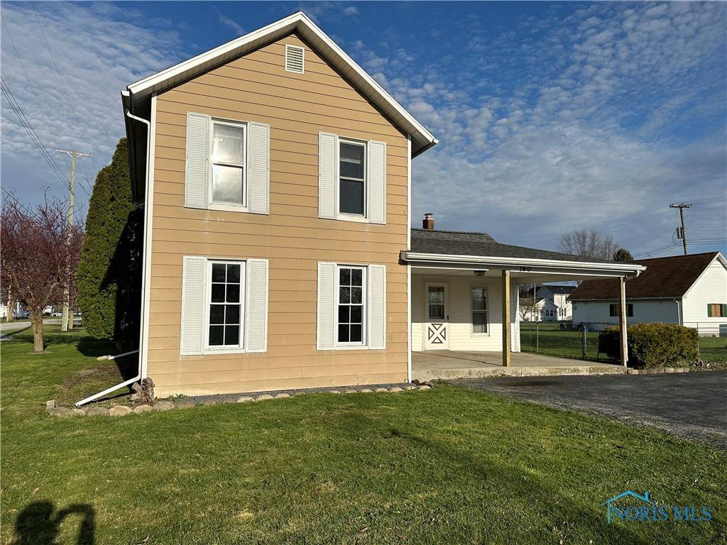 140 Dorr ST, Helena, OH 43435