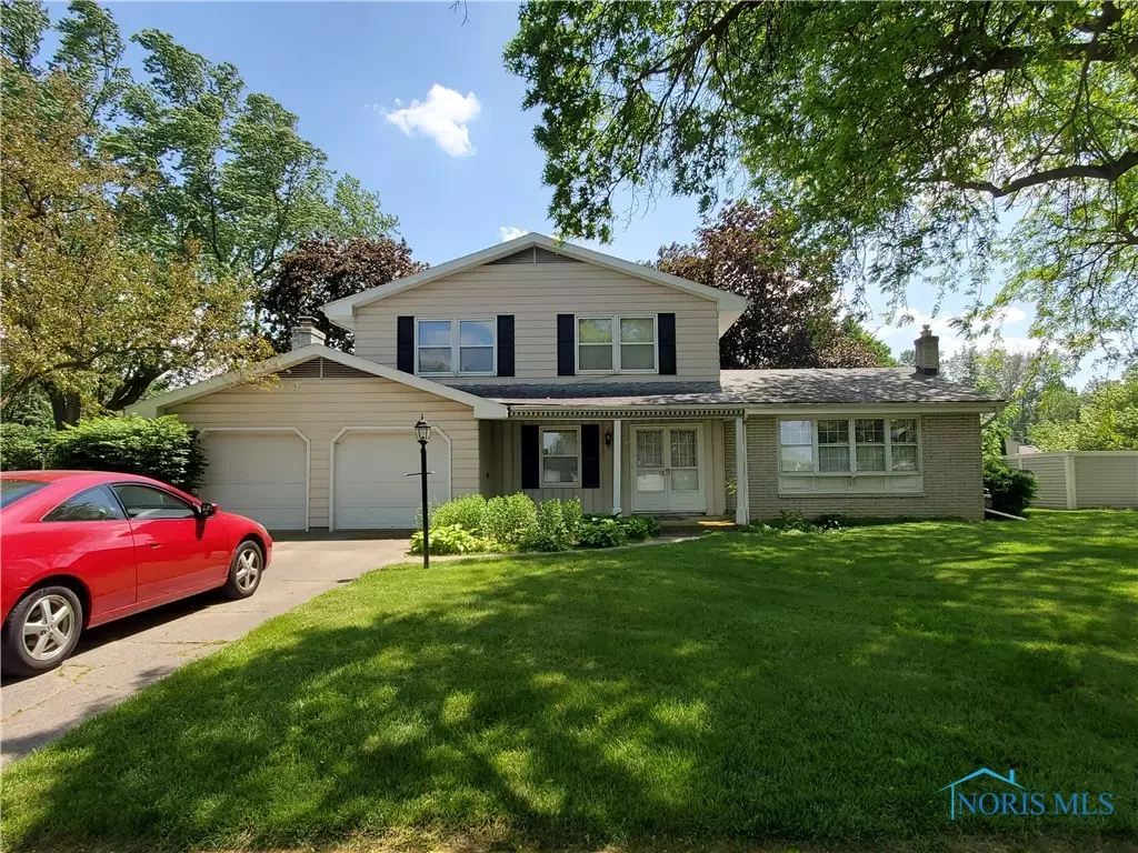 Maumee, OH 43537,528 Dussel DR