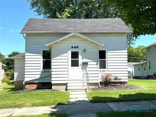 449 N 7th ST, Upper Sandusky, OH 43351