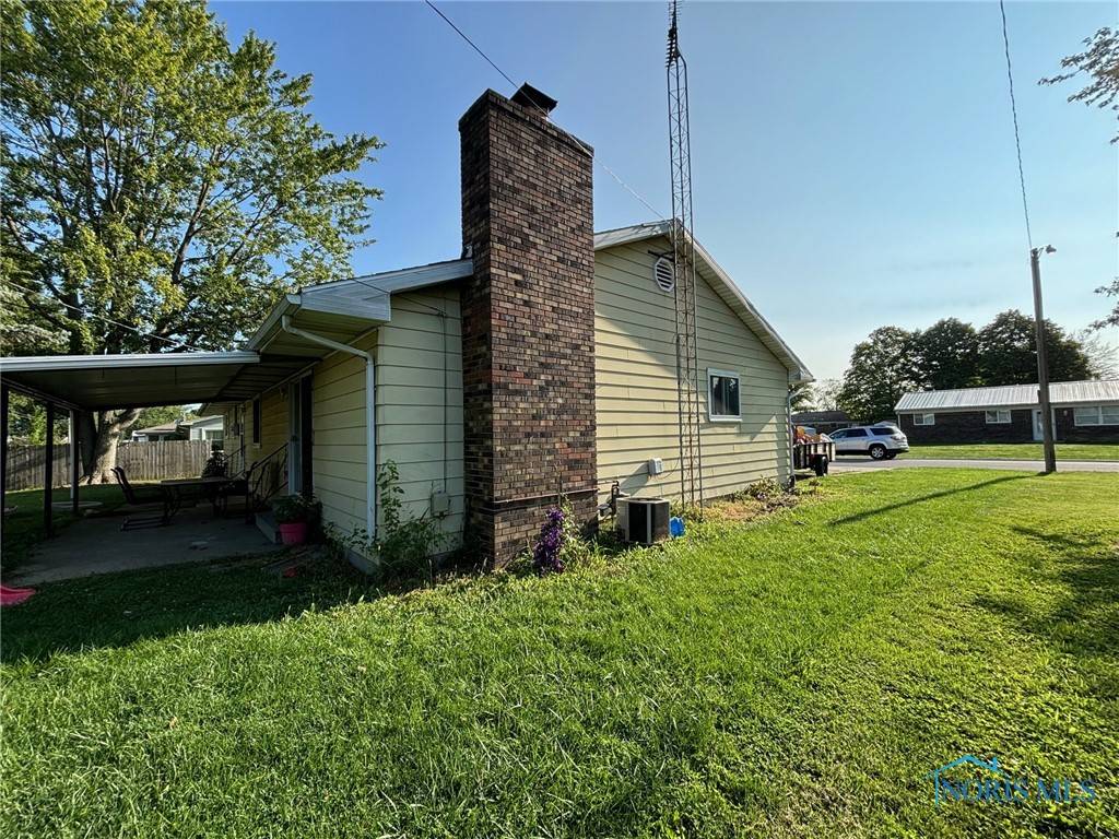 Napoleon, OH 43545,911 E Graceway DR