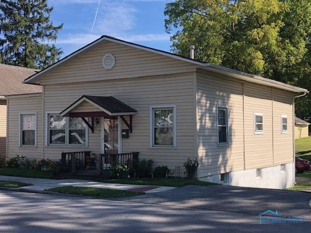 433 W Perry ST, Tiffin, OH 44883