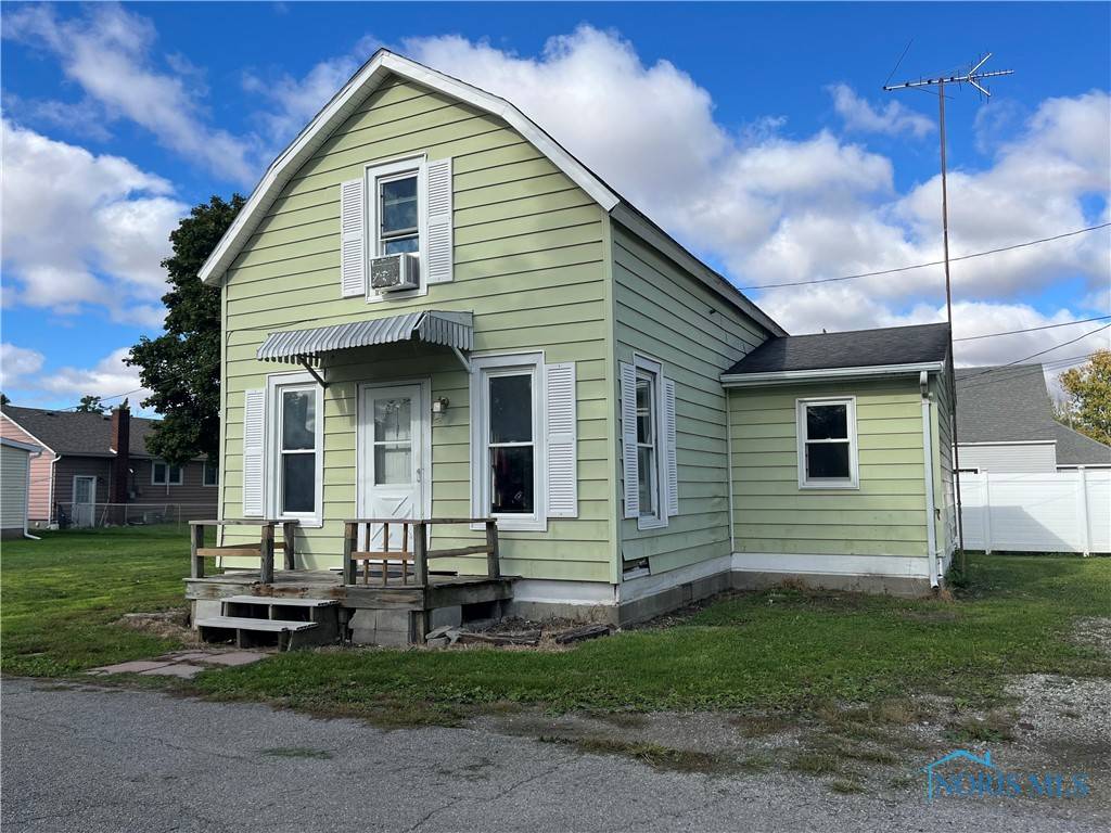 315 E Elm ST #A, Deshler, OH 43516