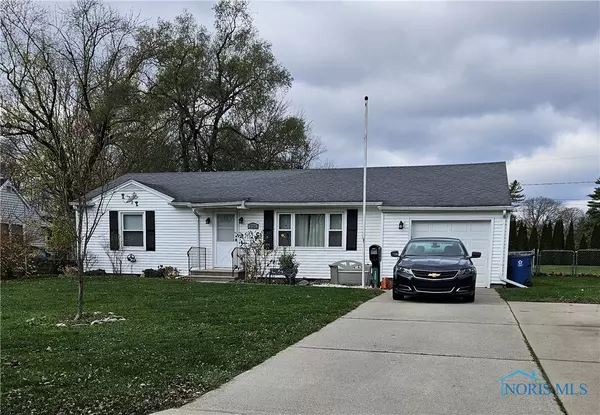 200 S 6th ST, Waterville, OH 43566