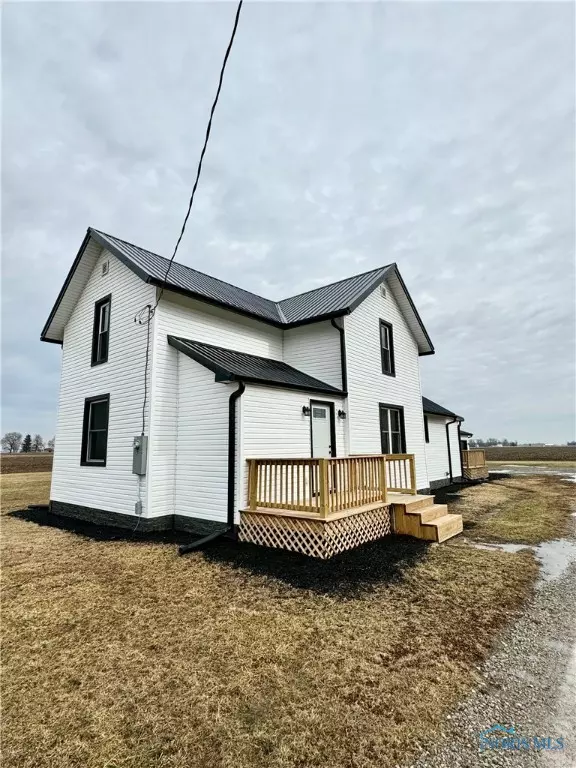 I 876 County Road 8, Malinta, OH 43535