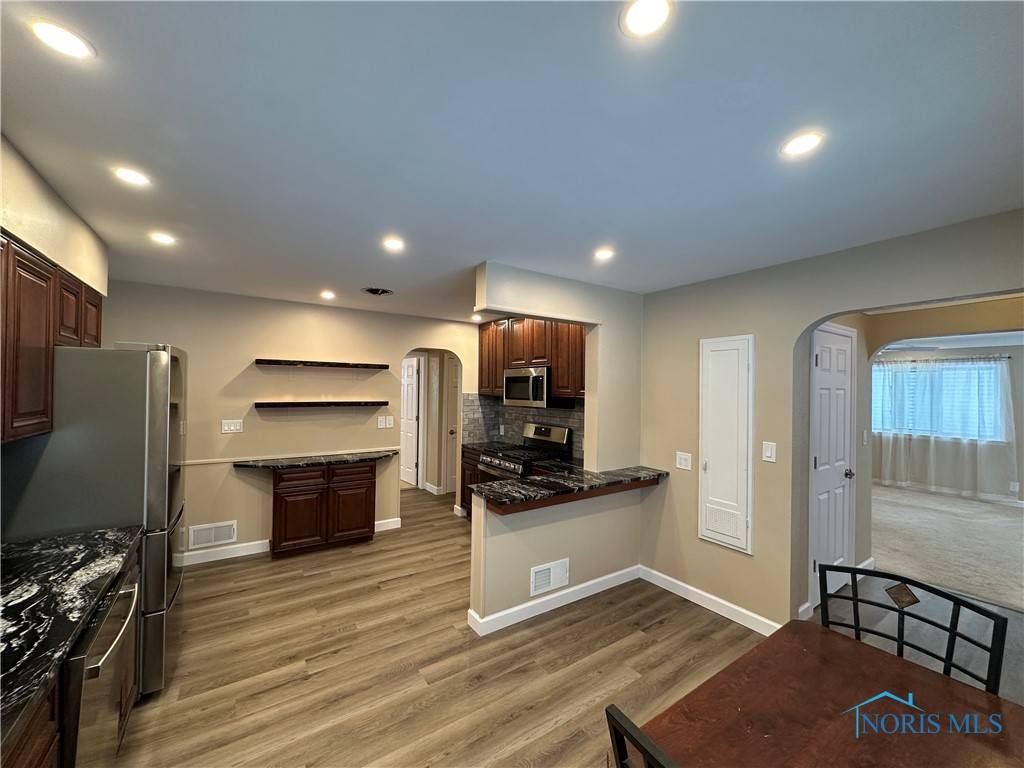 Toledo, OH 43623,5748 Home LN