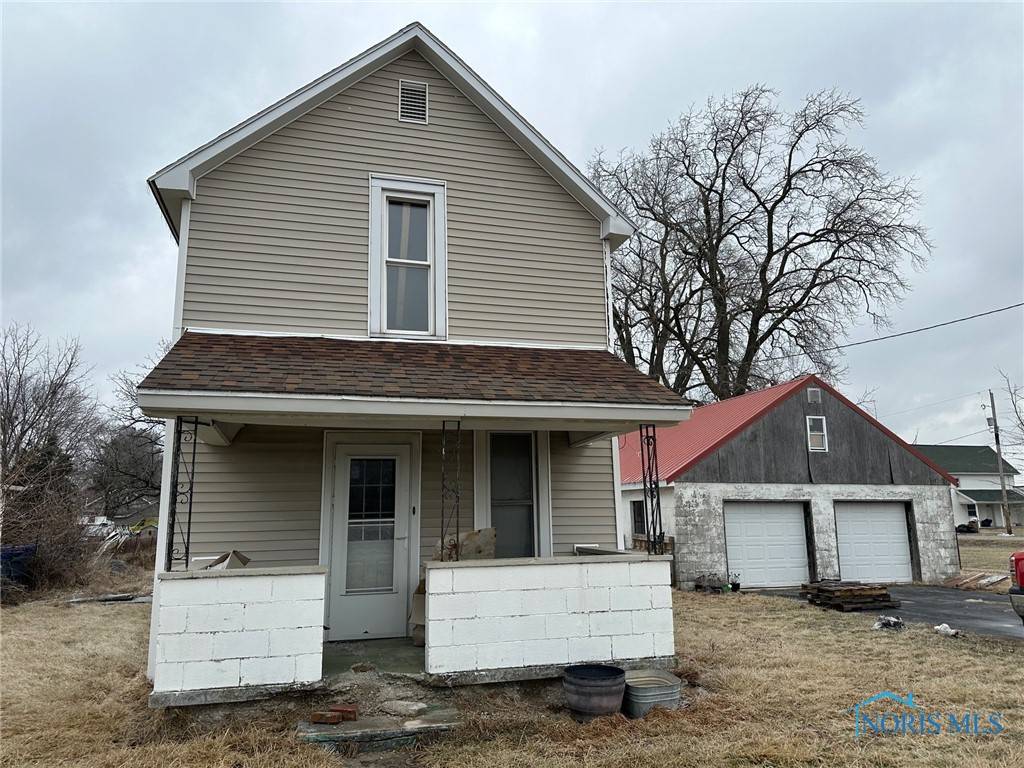 932 Mcdougal ST, Fostoria, OH 44830