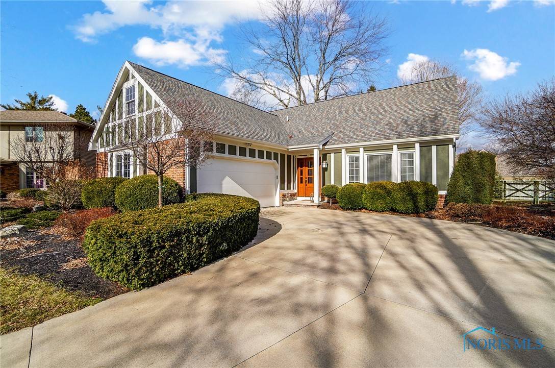 7856 Saltwood CT, Sylvania, OH 43560