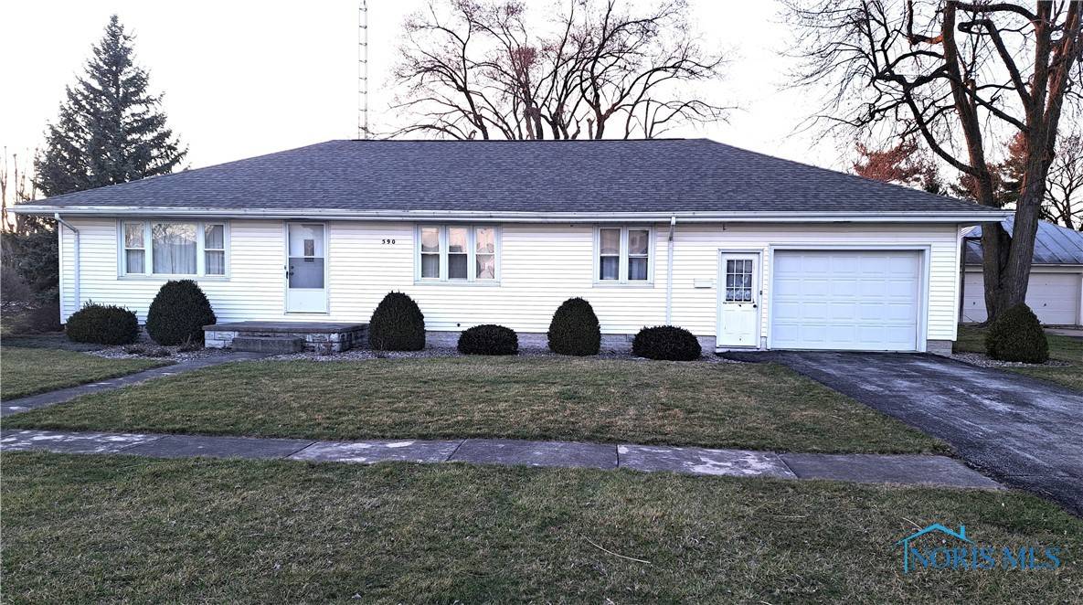 590 West ST, Carey, OH 43316