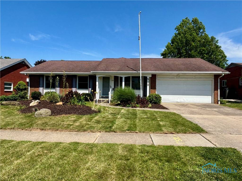 519 Lawson ST, Oregon, OH 43616