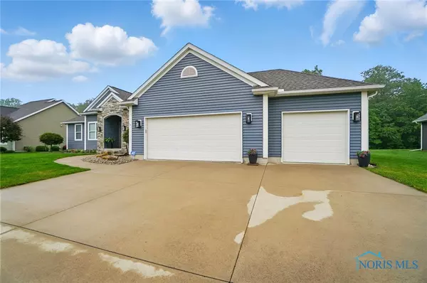 Wauseon, OH 43567,1216 Apache DR