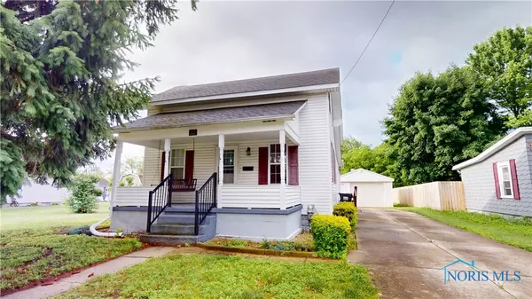 420 Ames ST, Clyde, OH 43410