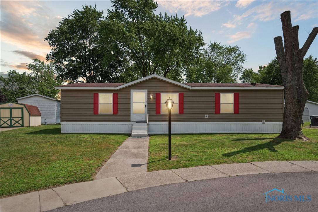 7717 Angola RD #151, Holland, OH 43528