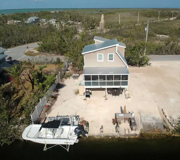 Sugarloaf Key, FL 33042,813 Hawksbill LN