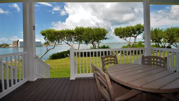 Duck Key, FL 33050,5044 Sunset Village DR  #HAWKS CAY RESORT