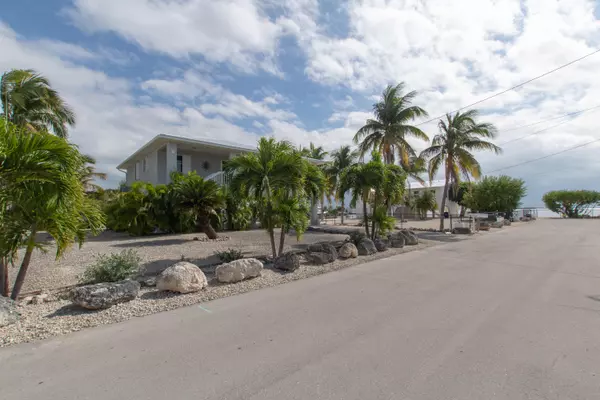 Big Pine Key, FL 33043,3719 Sea Grape ST