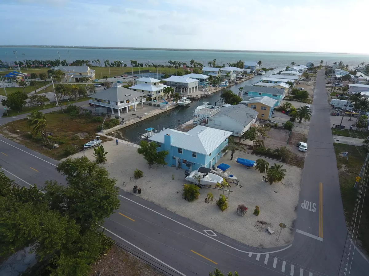 Big Pine Key, FL 33043,31011 Hollerich DR