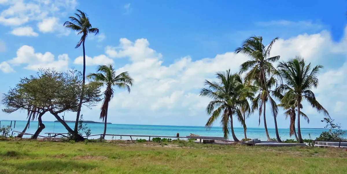 Key Largo, FL 33037,54 Sunset RD