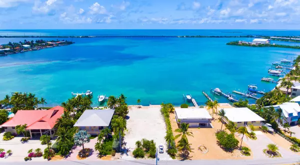 Duck Key, FL 33050,118 Bimini DR