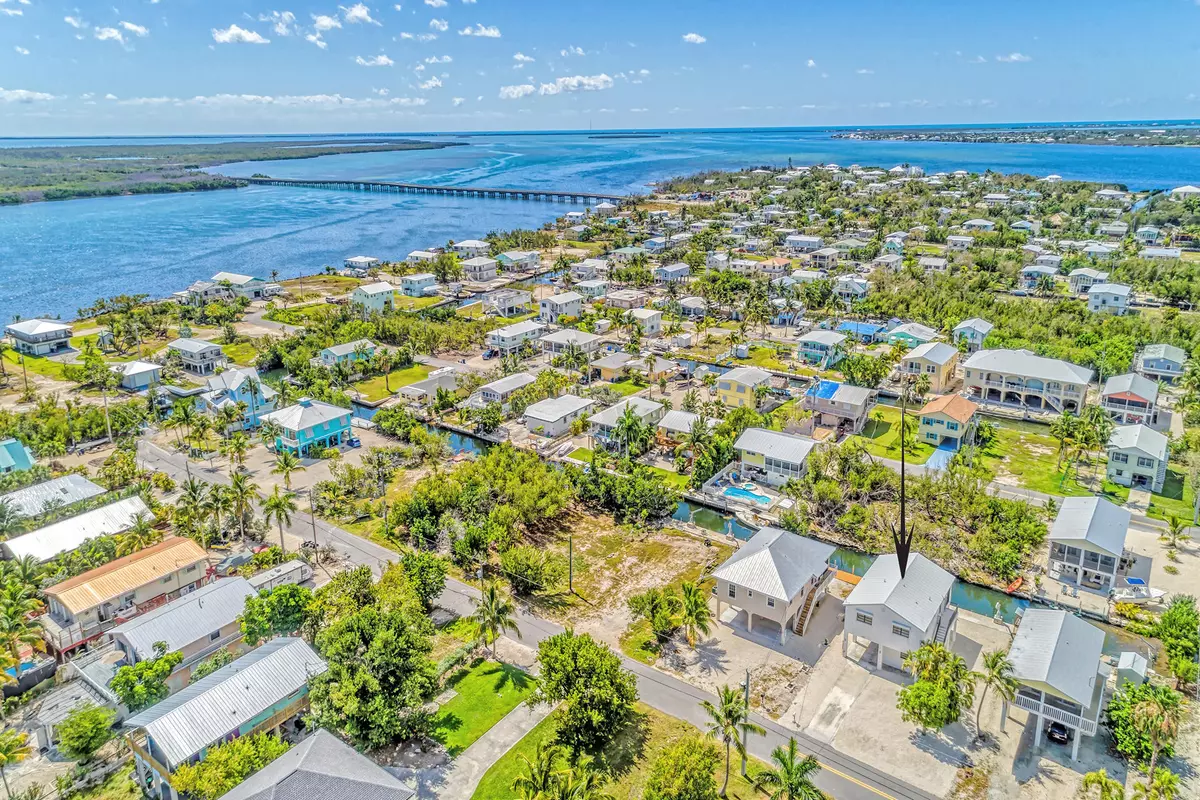 Big Pine Key, FL 33043,30828 Granada AVE