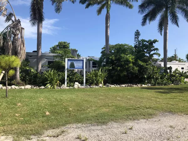 Big Pine Key, FL 33043,29859 Overseas HWY  #18