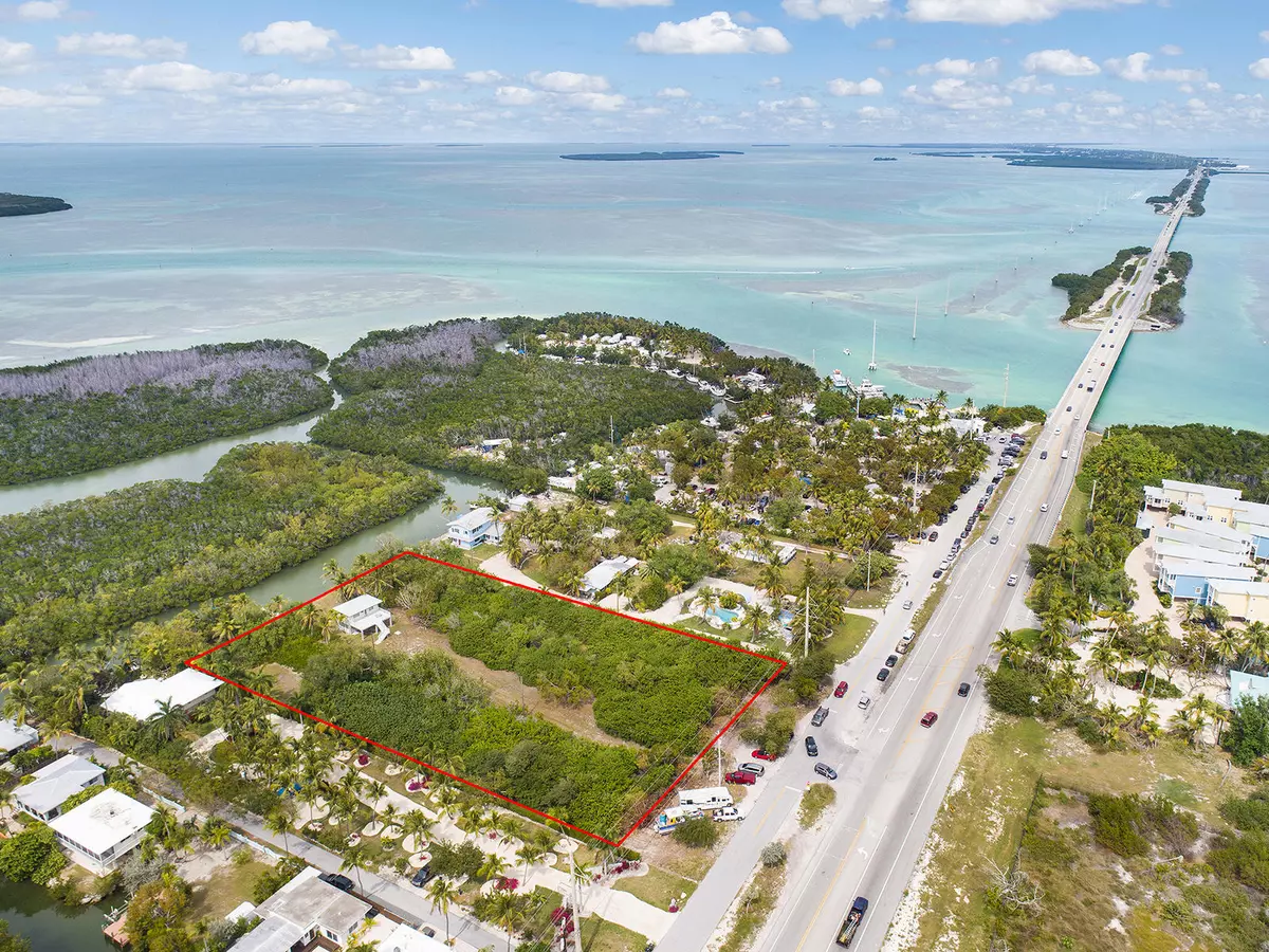 Lower Matecumbe, FL 33036,77xxx Overseas HWY  #Lot 4