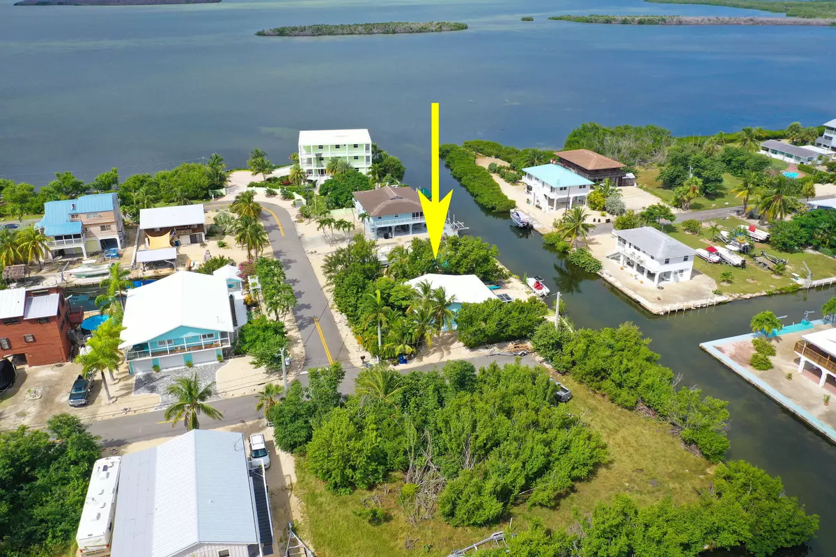 Big Pine Key, FL 33043,3868 Sunset DR