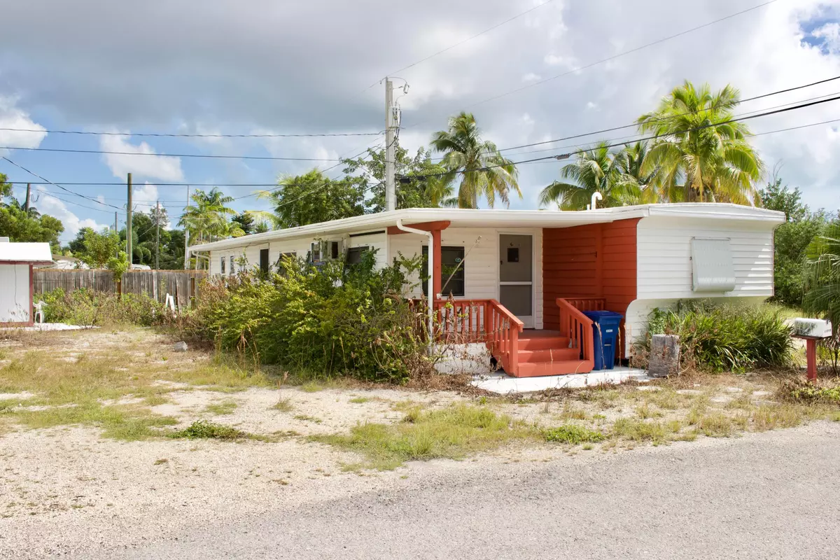 Big Pine Key, FL 33043,29799 Henry Ln