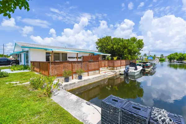 Big Pine Key, FL 33043,1411 Havelka LN  #A & B