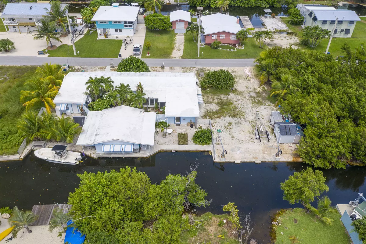 Big Pine Key, FL 33043,30834 Baileys LN