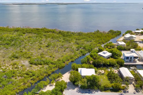 Big Pine Key, FL 33043,2291 San Remo DR