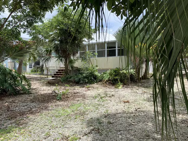 Big Pine Key, FL 33043,29188 Tulip LN