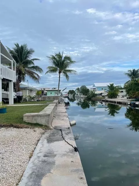 Big Pine Key, FL 33043,31028 Hollerich DR