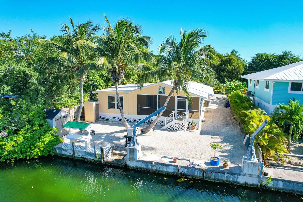 Big Pine Key, FL 33043,1590 Gardenia LN