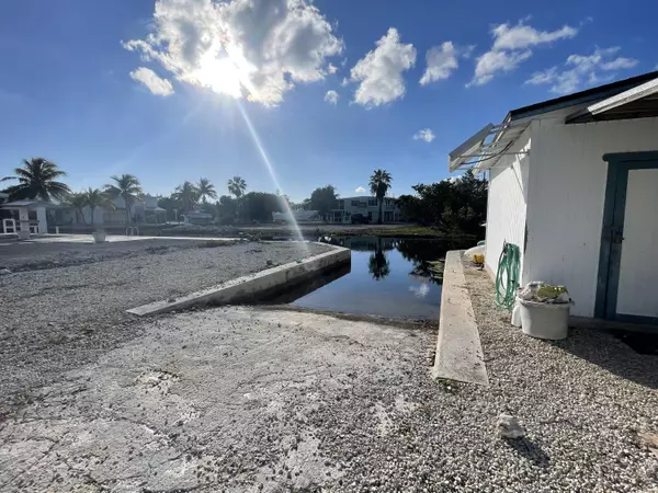 Big Pine Key, FL 33043,2019 plus lot 39 Coral WAY