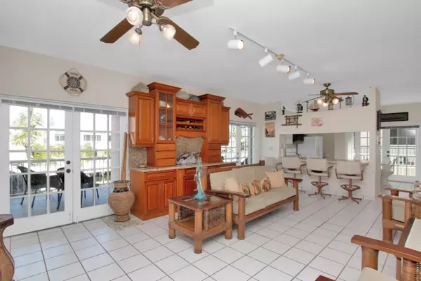 Lower Matecumbe, FL 33036,177 Gulfview DR