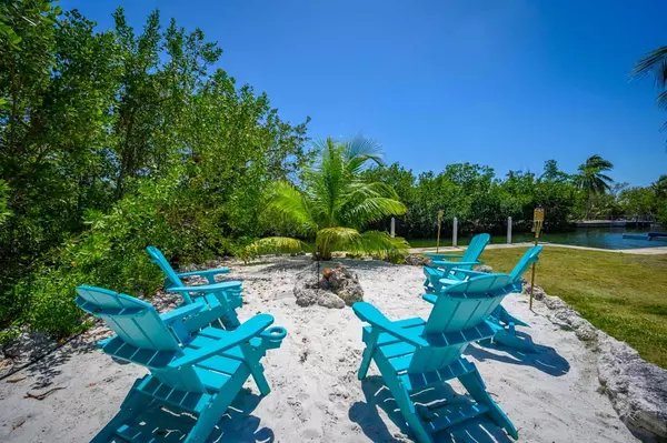 Big Pine Key, FL 33043,29170 Azalea LN