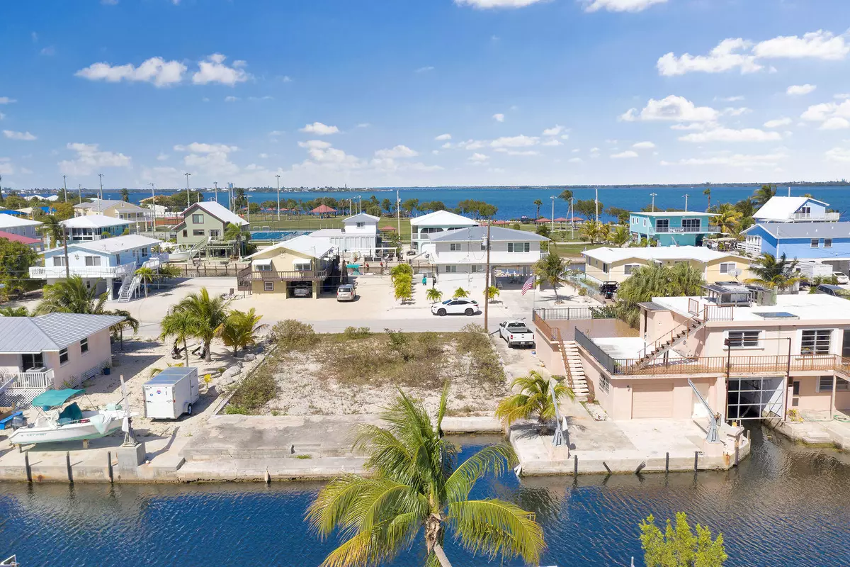 Big Pine Key, FL 33043,31112 Hollerich DR