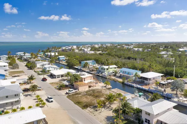 Big Pine Key, FL 33043,31112 Hollerich DR