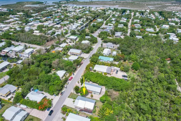 Big Pine Key, FL 33043,29283 Coconut Palm DR