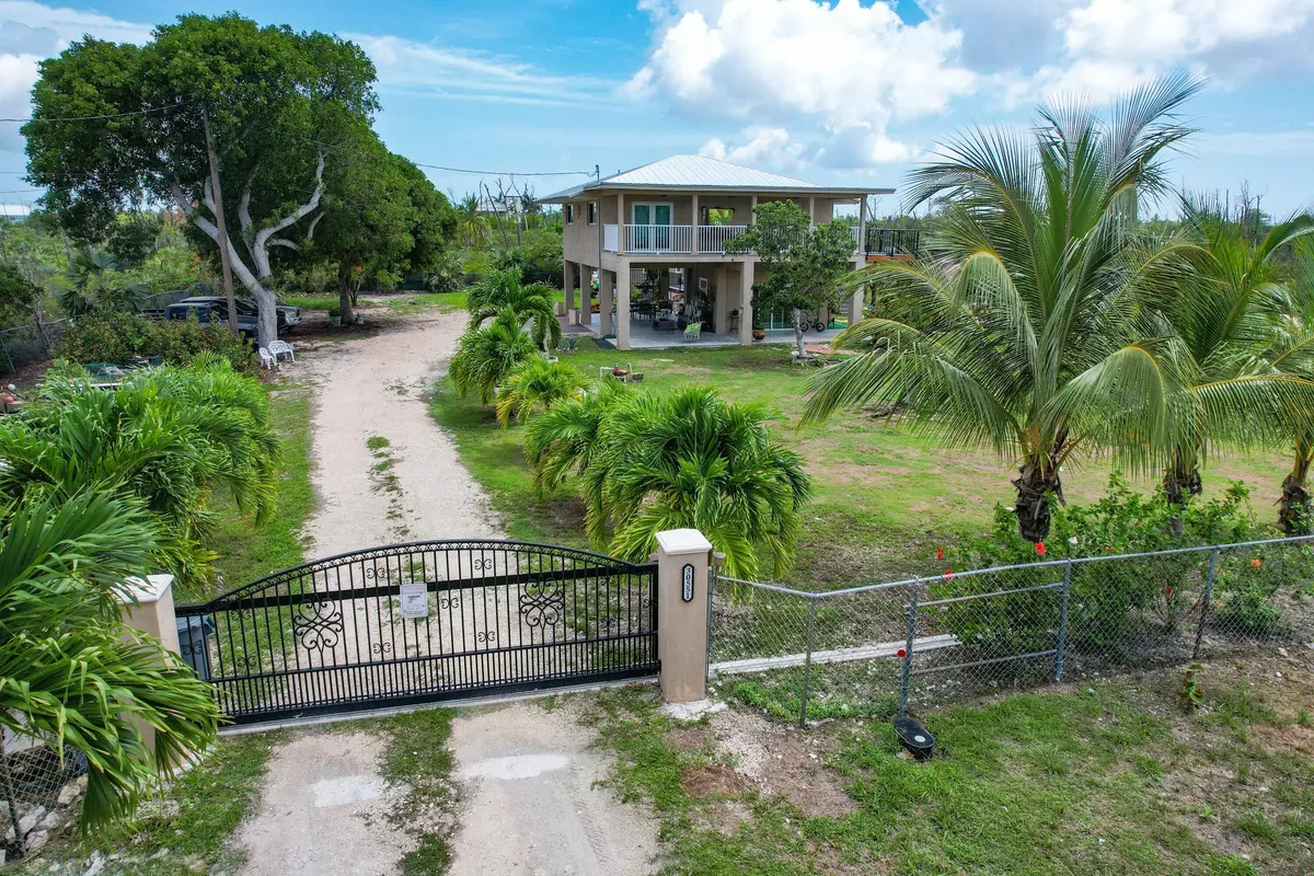 Big Pine Key, FL 33043,30551 Lyttons WAY